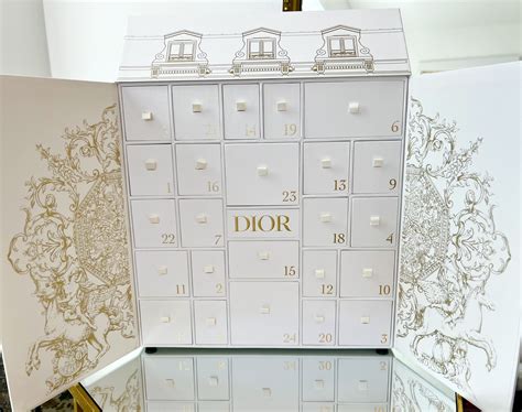 dior 30 montaigne advent calendar|Dior montaigne advent calendar.